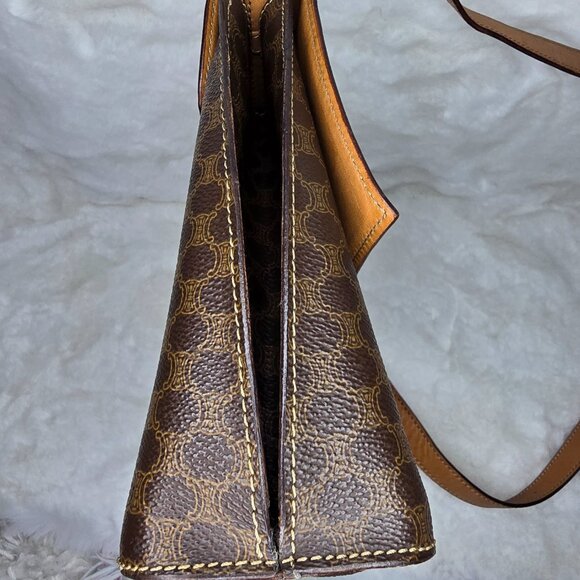 CELINE Macadam Canvas - Picture 6 of 14